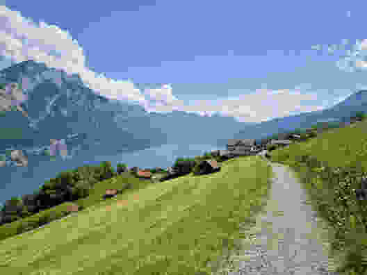 Aussichtsreiche Frühlingstour über dem Walensee