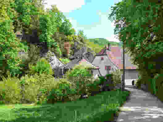 Von Burgen und Einsiedlergärten BL