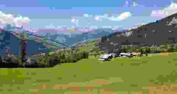 Signina – in paradis tranter valluns e chavorgias