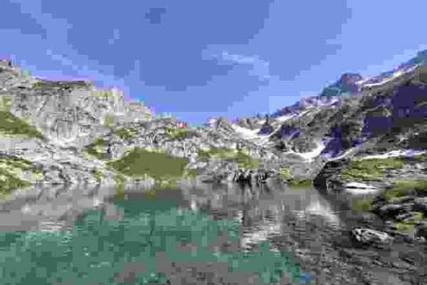 Aussichtsreiche Wanderung zum kristallklaren Wannisbortsee