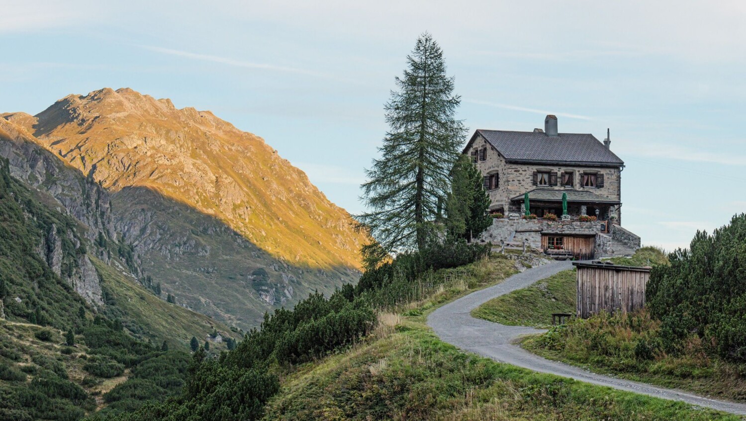 Erstes Etappenziel: das Berghaus Vereina.