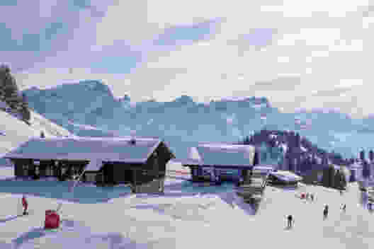 Zurück auf dem Col-de-Bretaye: krönender Abschluss mit Sicht auf die Waadtländer Alpen. Links der Grand Muveran. Bild: Elsbeth Flüeler