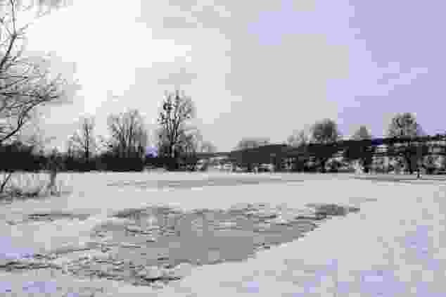 Winterliche Ruhe begleitet einen auf dieser Wanderung.