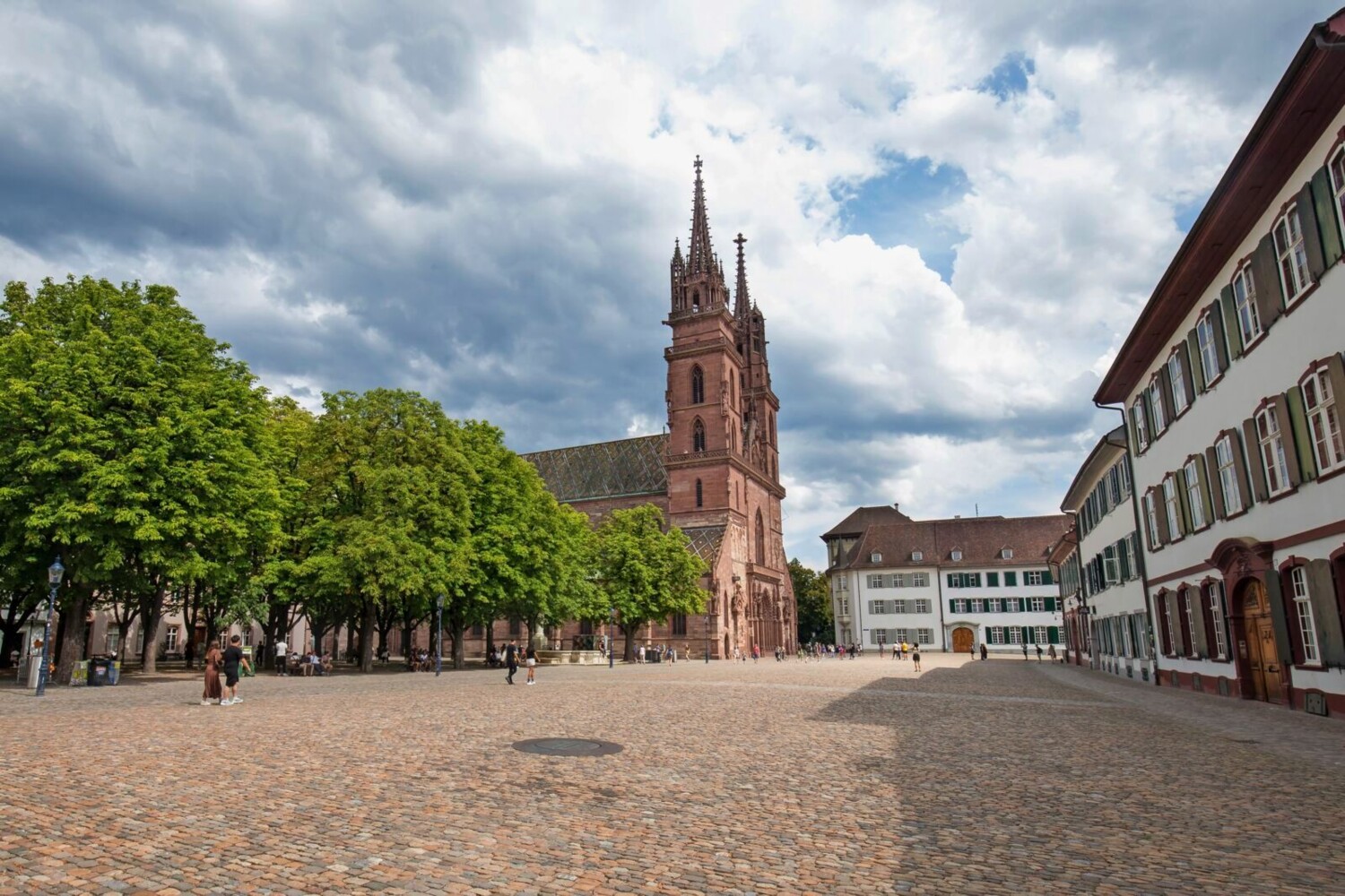 Basler Münster, eines der Grossbasler Wahrzeichen.