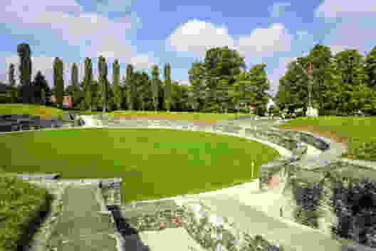 De Brugg au château d’eau de la Suisse