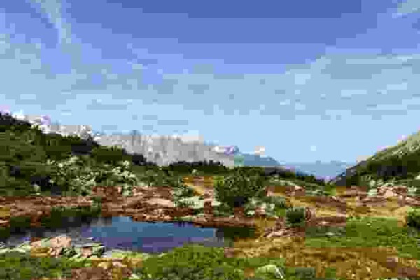 Aussichtsreiche Wanderung zum kristallklaren Wannisbortsee