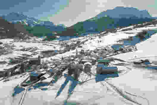 Winterwandern durch Surses in zwei Akten