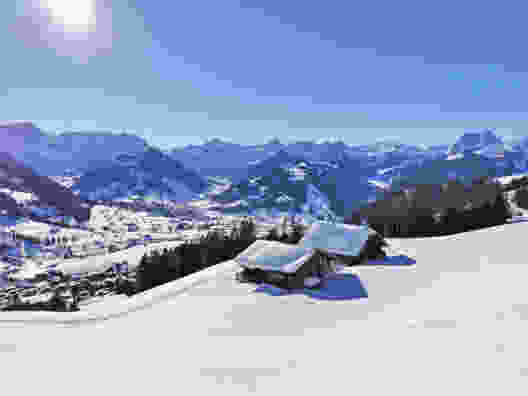 Le Saanenland, son soleil et son panorama