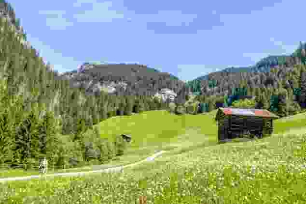 Durch die Bergdörfer der Surselva