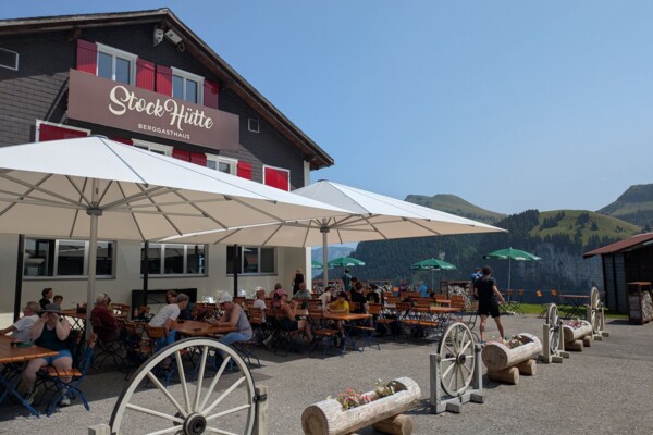 Randonnée familiale jusqu'à la Stockhütte
