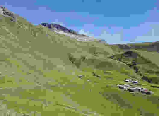 Pendant la montée vers le col d'Otterepass; après l’Otternalp, le paysage devient plus sauvage. Photo: Patricia Michaud