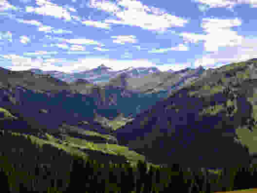Blick Richtung Süden zu den Waadtländer Alpen
