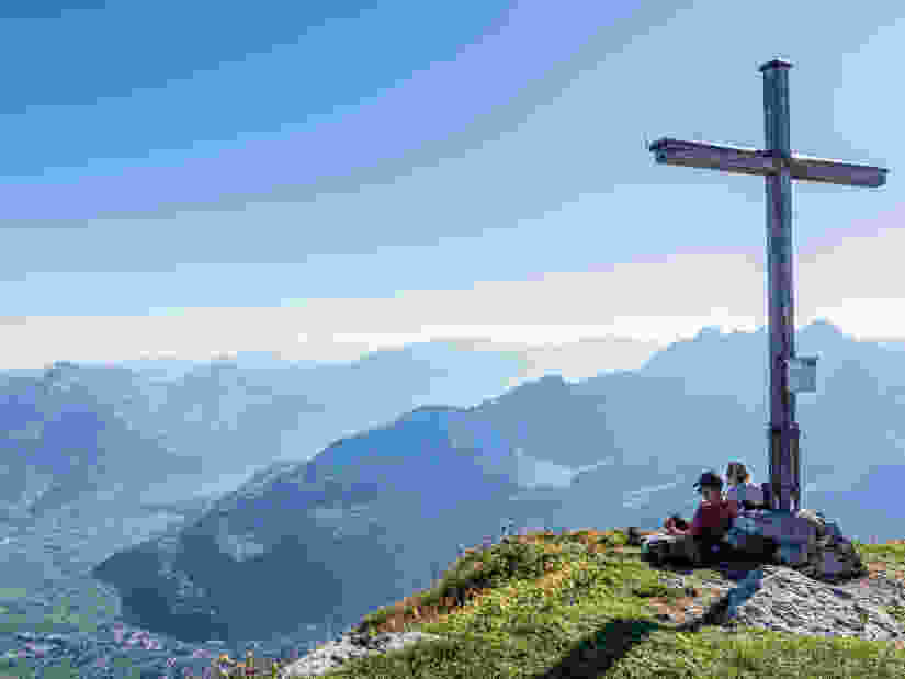 Au Rautispitz, on peut admirer les sommets. Photo: Franz Ulrich