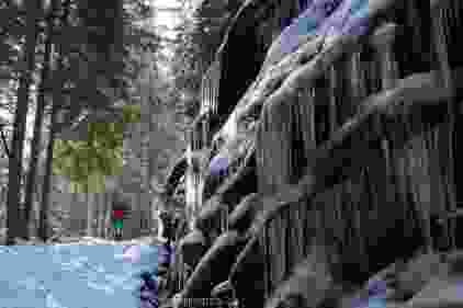 Eiszapfen in der Schlucht der Emme kurz vor Küblisbühl.