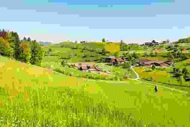 Derrière Menzingen, on voit déjà le paysage de drumlins, unique en son genre.