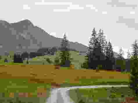 Auch bei trübem Wetter ist diese Landschaft farbig.
